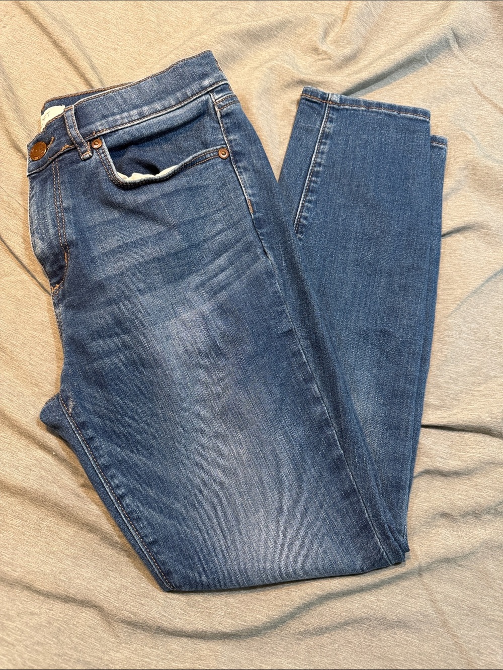 Loft Outlet Classic Mid-Blue Women's Jeans - Slim Fit